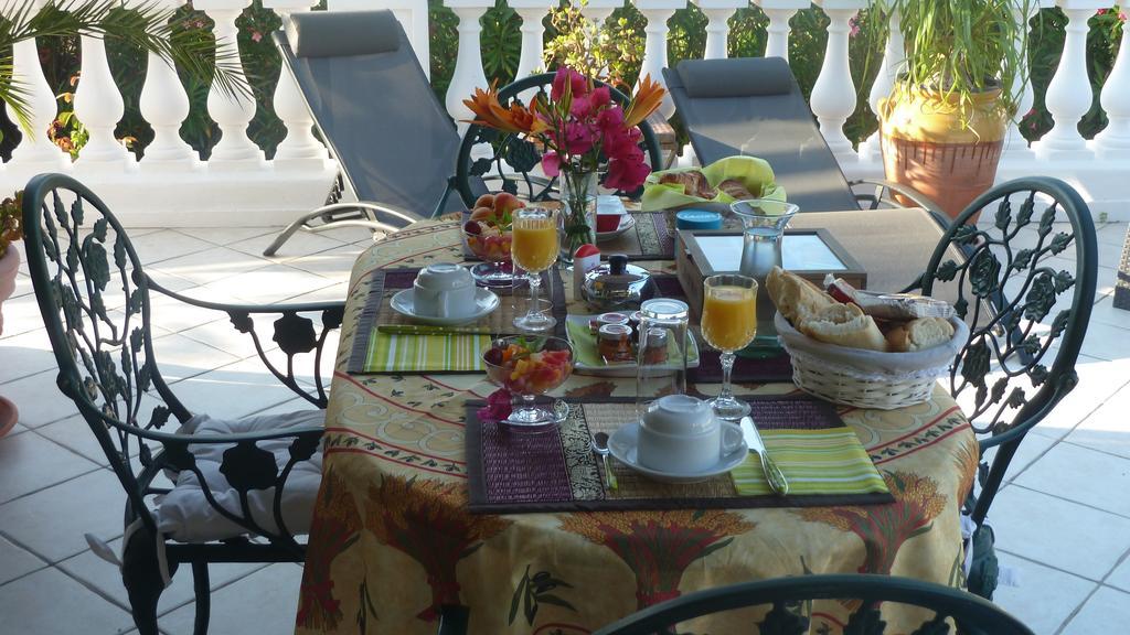 La Lezardiere Hotel La Colle-sur-Loup Luaran gambar